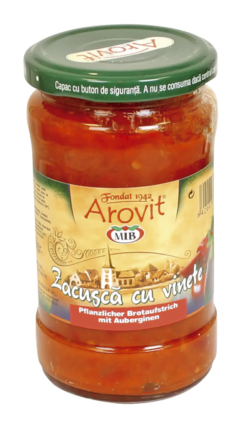 Groentebereiding met aubergine "Zacusca cu vinete"