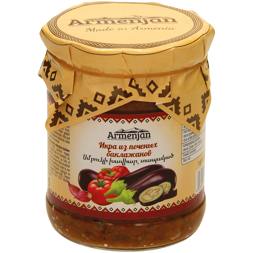 Groentemengsel met gebakken en gehakte aubergines