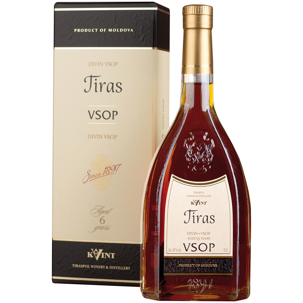 Wijnbrand (Brandy) "Tiras" in geschenkdoos / 6 jaar, 40% vol.