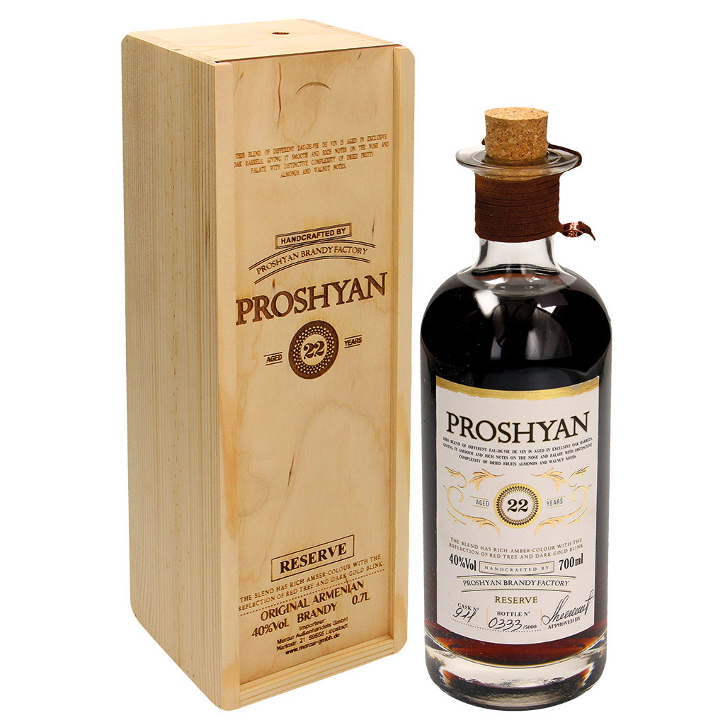 Armeense Brandy PROSHYAN RESERVE in houten kist 22 jaar 40 %