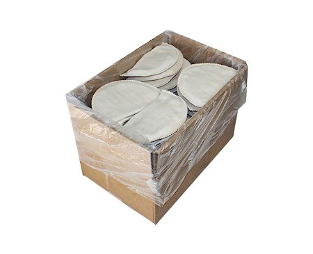 Handgemaakte rauwe tsjoebureki met varkensvlees