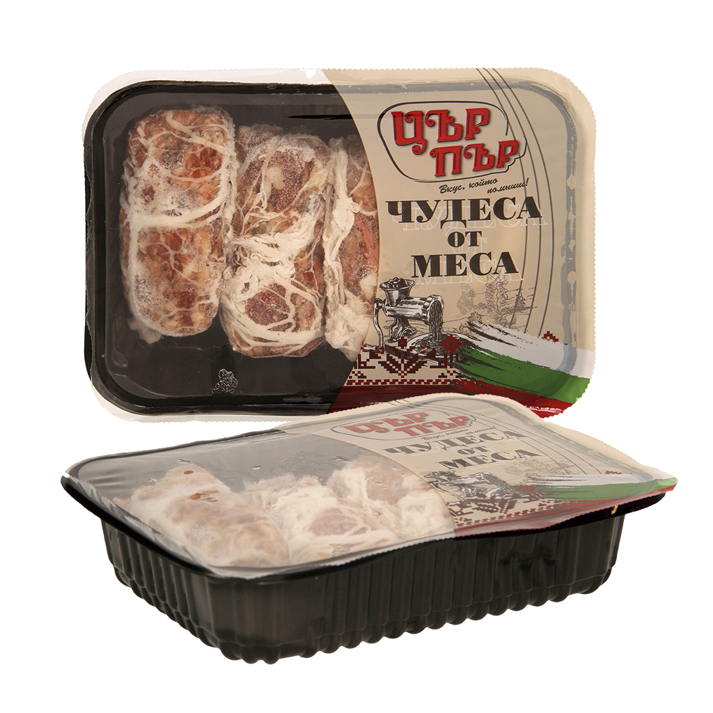 Rolletjes van gehaktbereiding met varkensvlees ""Kasapska Sa