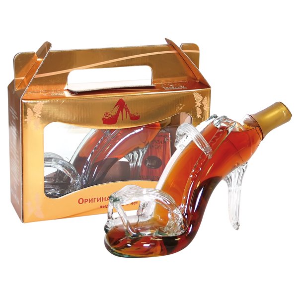 Armeense brandy "Damenschuh" 40% vol. in geschenkdoos