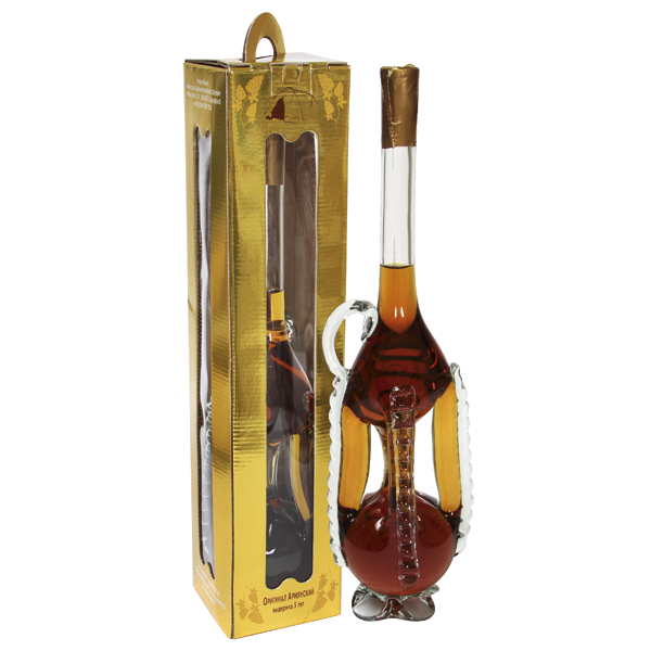 Armeense brandy "Krug" 40% vol. in geschenkdoos