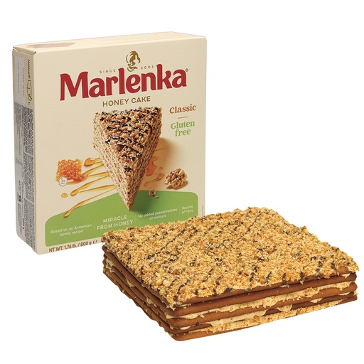 Glutenvrije taart "Marlenka" met honing en walnoten, diepgev