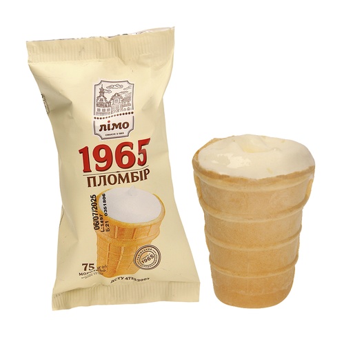 Мороженое "Пломбир 1965" в вафельном стаканчике
