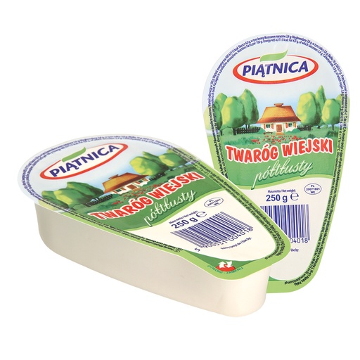 "Twarog poltlusty" Творог зернистый, 4% жирности.