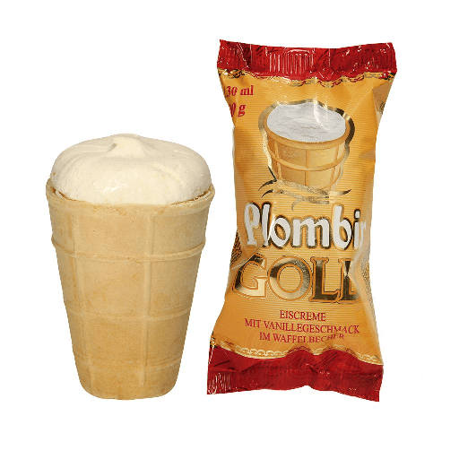 Ijs met vanillesmaak in een wafelbeker