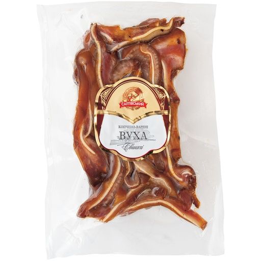 Varkensoren, in Oekraïense stijl, gerookt, gesneden, gezoute