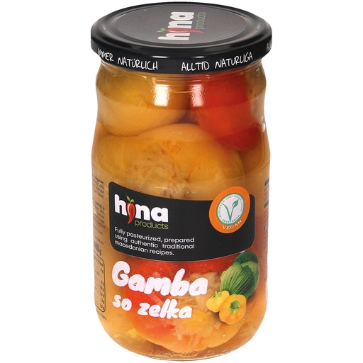 "Gamba so zelka" - ingelegde paprika gevuld met witte kool. 