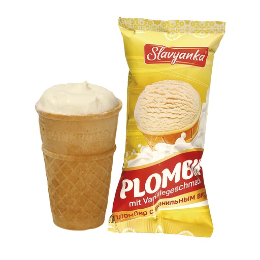 Мороженое пломбир с ванильным вкусом в вафельном стаканчике
