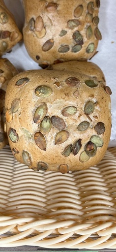 Broodje met pompoenpitten